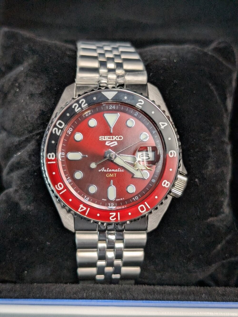 Seiko Red Automatic Special Edition watch - OPen Box